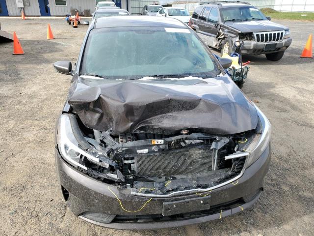 Photo 5 from auction – 2018 KIA FORTE LX with VIN 3KPFL4A70JE166578