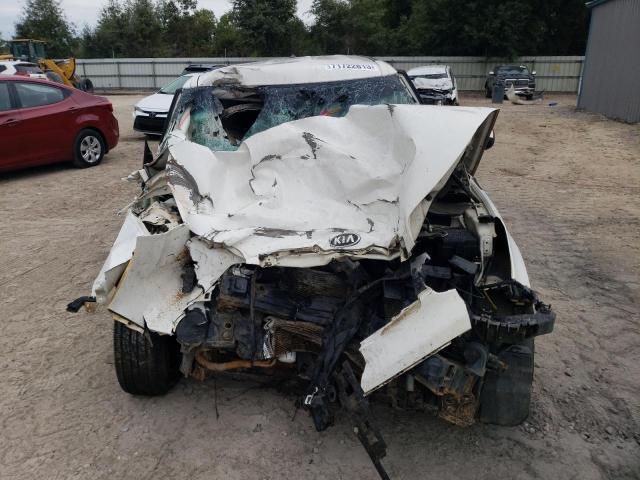 Photo 5 from auction – 2015 KIA SOUL with VIN KNDJN2A25F7224432