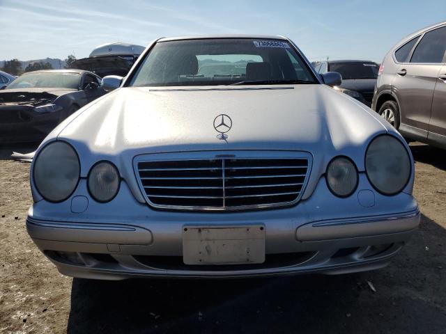 Photo 5 from auction – 2001 MERCEDES-BENZ E 430 with VIN WDBJF70J91B371571