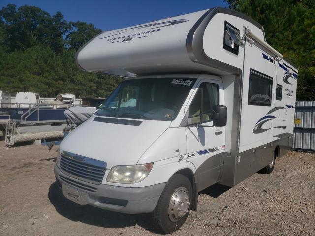 Photo 2 from auction – 2006 FREIGHTLINER SPRINTER 3 with VIN WDPPD944565899012