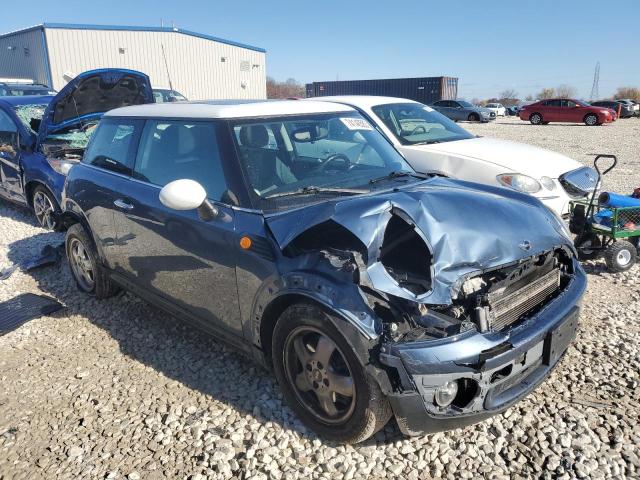 Photo 4 from auction – 2010 MINI COOPER with VIN WMWMF3C53ATZ64968