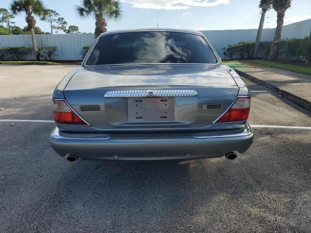 Photo 6 from auction – 2002 JAGUAR VANDENPLAS with VIN SAJDA24C72LF49358