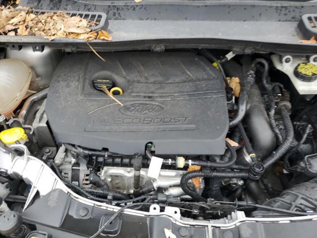 Photo 12 from auction – 2017 FORD ESCAPE SE with VIN 1FMCU9GD5HUB38258
