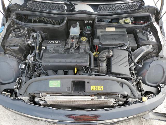 Photo 11 from auction – 2002 MINI COOPER with VIN WMWRC33442TE12261
