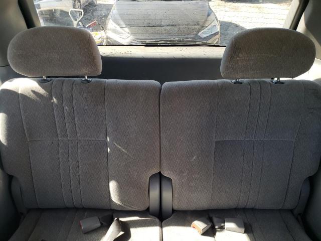 Photo 10 from auction – 2002 TOYOTA SIENNA CE with VIN 4T3ZF19C32U485208