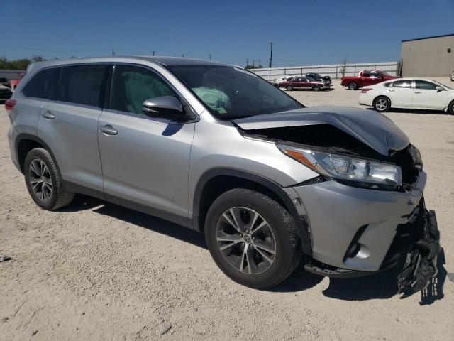 Photo 4 from auction – 2019 TOYOTA HIGHLANDER with VIN 5TDZZRFH8KS365931