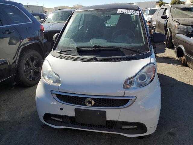 Photo 5 from auction – 2015 SMART FORTWO PUR with VIN WMEEJ3BA4FK813172