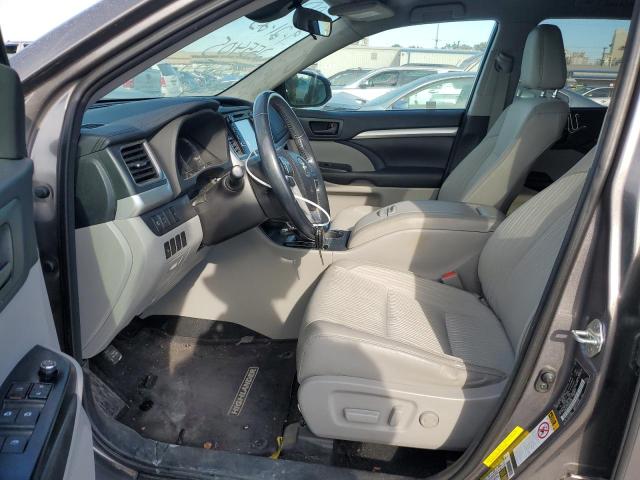 Photo 7 from auction – 2017 TOYOTA HIGHLANDER with VIN 5TDZZRFH1HS232257