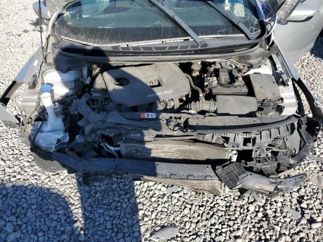 Photo 11 from auction – 2017 KIA FORTE LX with VIN 3KPFK4A72HE139802