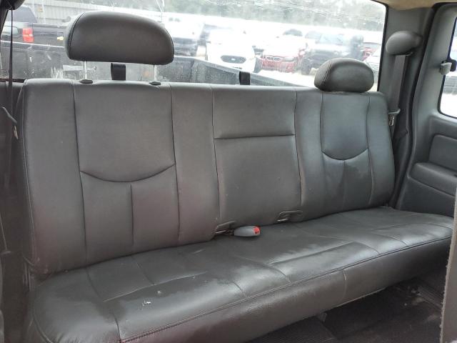 Photo 10 from auction – 2004 CHEVROLET SILVERADO with VIN 1GCEC19T04Z232549