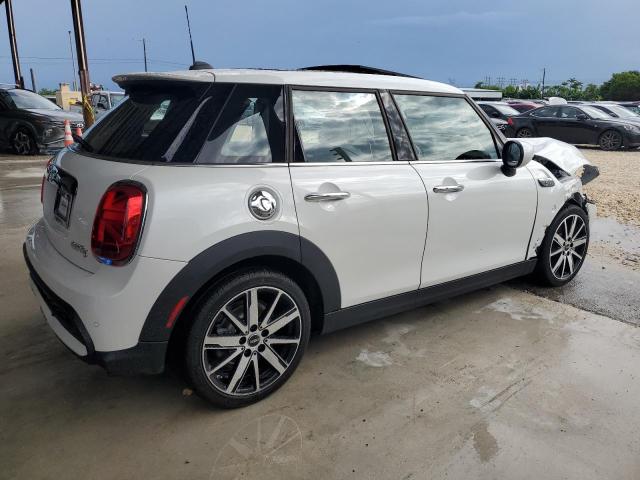 Photo 3 from auction – 2024 MINI COOPER S with VIN WMW53DK01R2U66732