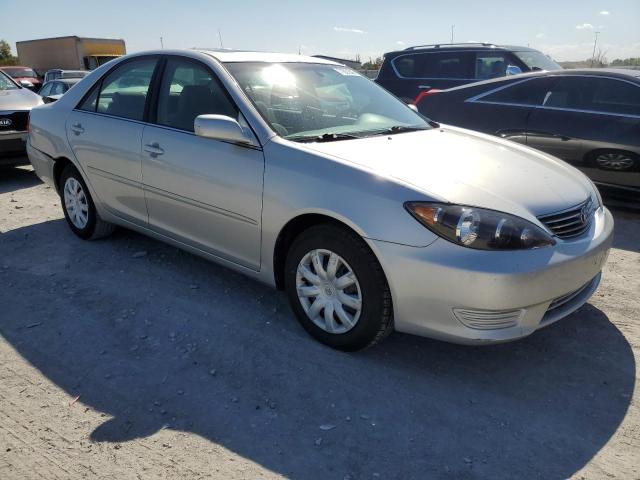 Photo 4 from auction – 2005 TOYOTA CAMRY with VIN 4T1BE32K75U539379