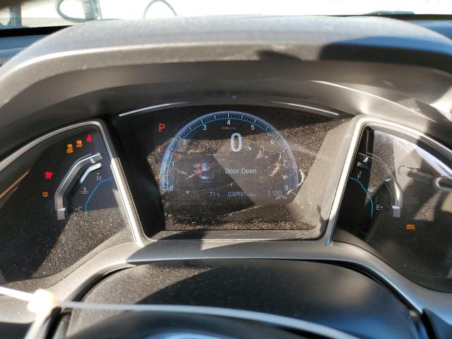 Photo 9 from auction – 2018 HONDA CIVIC EX with VIN 2HGFC2F74JH582815