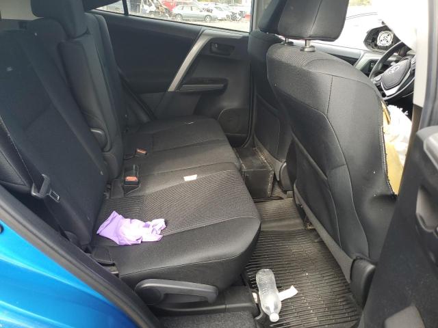 Photo 11 from auction – 2018 TOYOTA RAV4 LE with VIN 2T3BFREV9JW780299