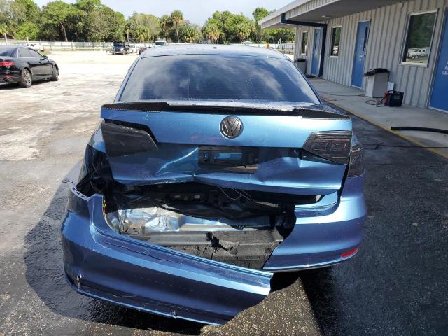 Photo 6 from auction – 2018 VOLKSWAGEN JETTA S with VIN 3VW2B7AJ2JM228404