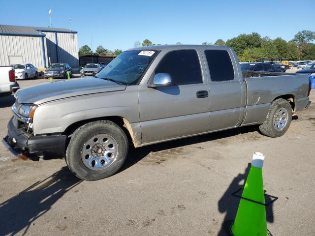CHEVROLET SILVERADO 2003 with VIN 2GCEC19V331140196 - Photo from auction