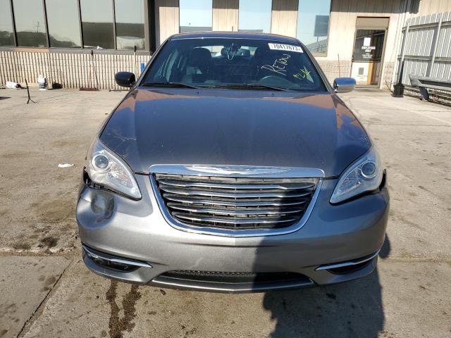 Photo 5 from auction – 2013 CHRYSLER 200 LIMITE with VIN 1C3CCBCG5DN629632