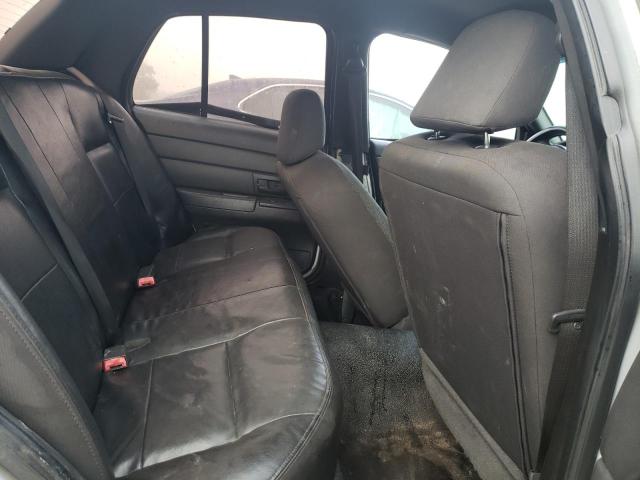 Photo 10 from auction – 2005 FORD CROWN VICT with VIN 2FAHP71W85X119066