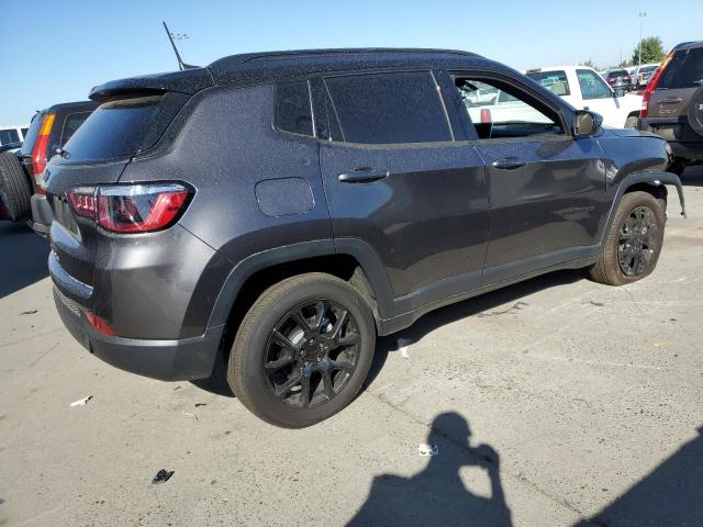 Photo 3 from auction – 2023 JEEP COMPASS LA with VIN 3C4NJDBN2PT546542