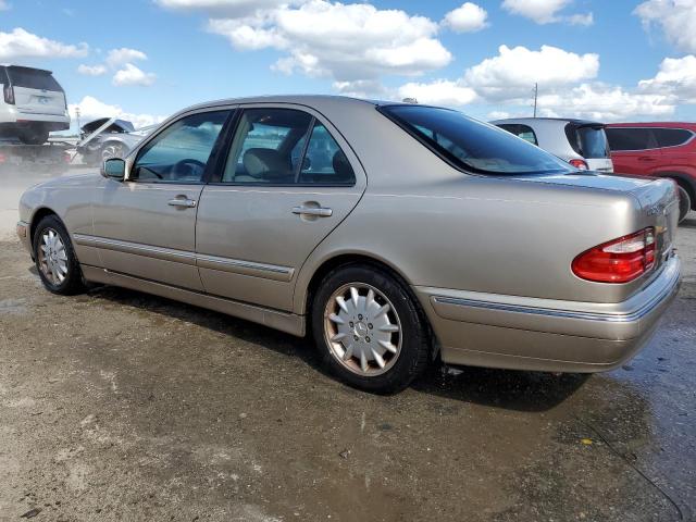 Photo 2 from auction – 2000 MERCEDES-BENZ E 320 with VIN WDBJF65J7YB093041