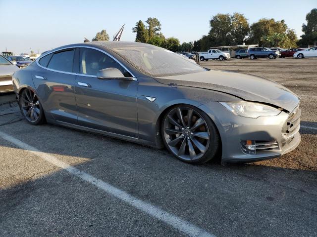 Photo 4 from auction – 2013 TESLA MODEL S with VIN 5YJSA1CPXDFP08221