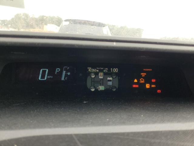 Photo 9 from auction – 2014 TOYOTA PRIUS C with VIN JTDKDTB32E1076830