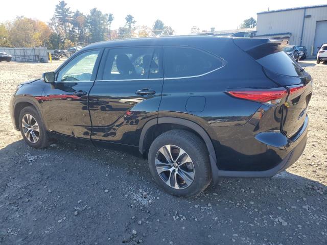 Photo 2 from auction – 2022 TOYOTA HIGHLANDER with VIN 5TDGBRCH0NS549359