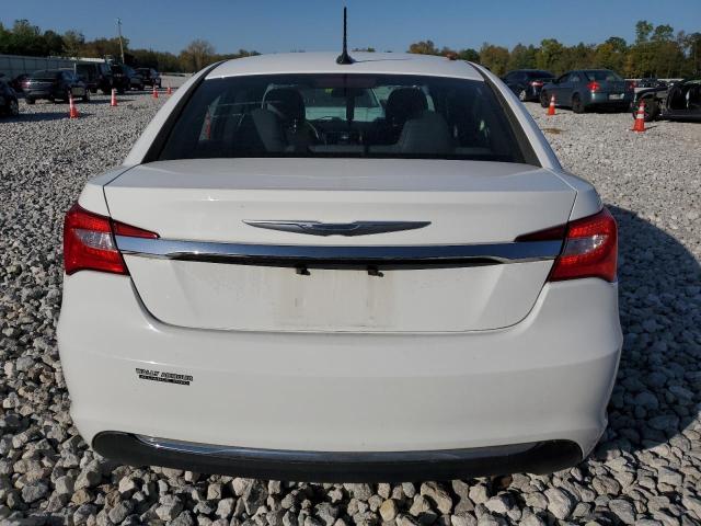صورة رقم 6 من المزاد - 2014 CHRYSLER 200 LX مع VIN 1C3CCBAB6EN204560