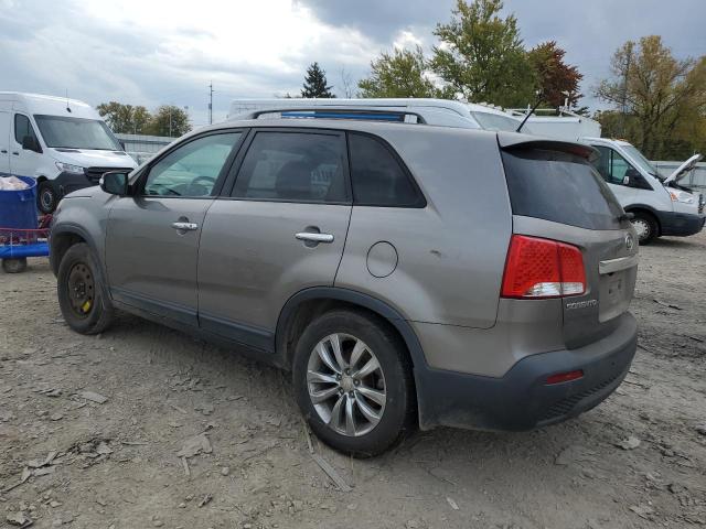 Photo 2 from auction – 2011 KIA SORENTO EX with VIN 5XYKU4A29BG040725