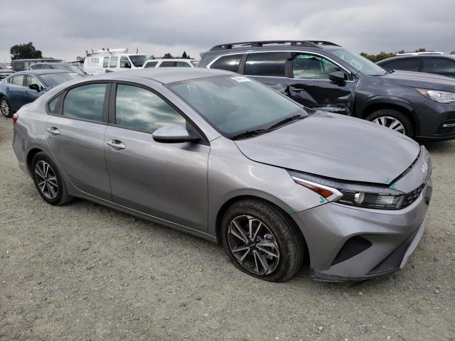 Photo 4 from auction – 2022 KIA FORTE FE with VIN 3KPF24AD0NE501367