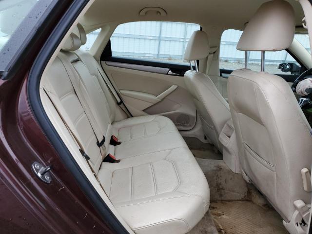 Photo 10 from auction – 2014 VOLKSWAGEN PASSAT S with VIN 1VWAT7A30EC068234
