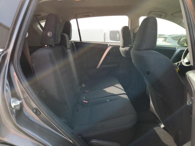 Photo 10 from auction – 2017 TOYOTA RAV4 LE with VIN JTMZFREV1HJ136660