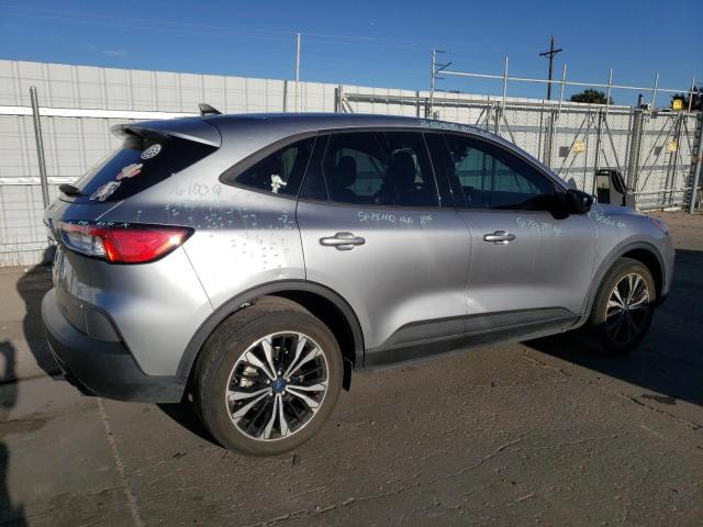 Photo 3 from auction – 2021 FORD ESCAPE SE with VIN 1FMCU9BZ4MUB20587