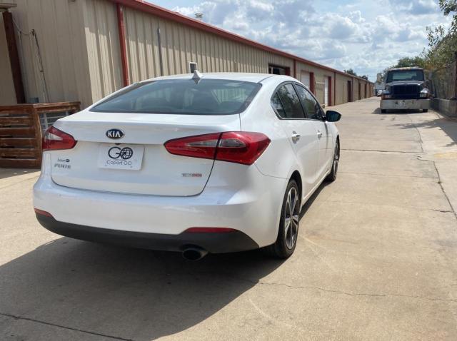 Photo 4 from auction – 2016 KIA FORTE EX with VIN KNAFZ4A80G5485410