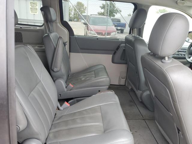 Photo 10 from auction – 2008 CHRYSLER TOWN & COU with VIN 2A8HR54P28R710167