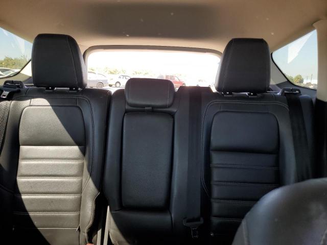 Photo 10 from auction – 2018 FORD ESCAPE SEL with VIN 1FMCU0HD7JUB25821