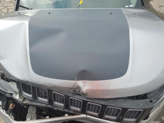 Photo 12 from auction – 2018 JEEP COMPASS TR with VIN 3C4NJDDB8JT135169