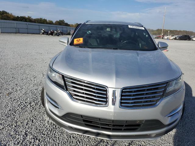 Photo 5 from auction – 2017 LINCOLN MKC with VIN 5LMTJ3DH8HUL46015