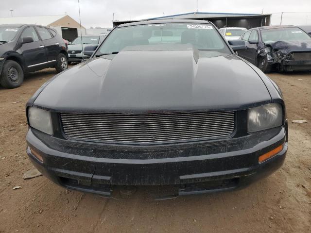 Photo 5 from auction – 2005 FORD MUSTANG with VIN 1ZVFT80N355171232
