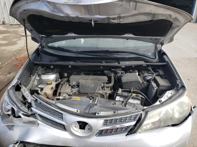 Photo 12 from auction – 2015 TOYOTA RAV4 LE with VIN 2T3BFREV2FW291377