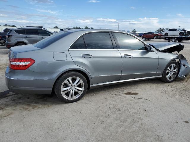 Photo 3 from auction – 2011 MERCEDES-BENZ E 350 with VIN WDDHF5GB9BA468575