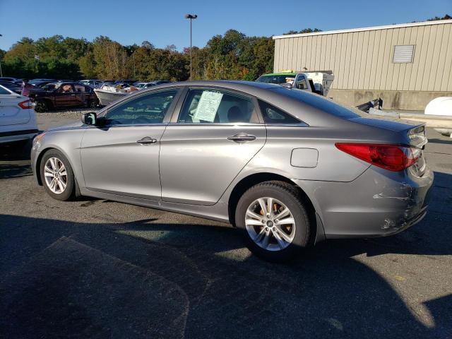 Photo 2 from auction – 2013 HYUNDAI SONATA GLS with VIN 5NPEB4AC5DH774950