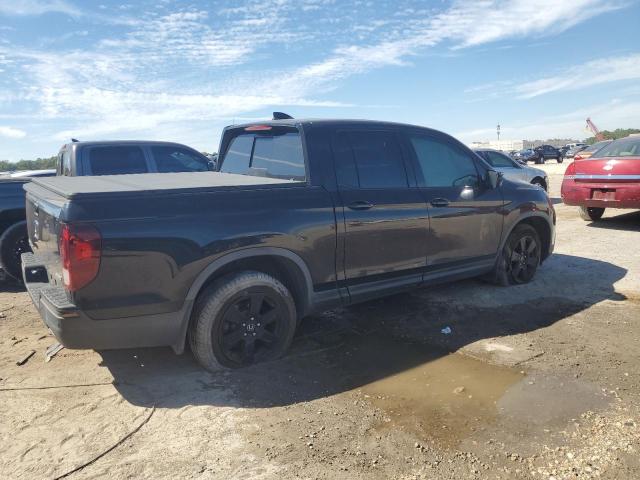 Photo 3 from auction – 2017 HONDA RIDGELINE with VIN 5FPYK3F80HB006932