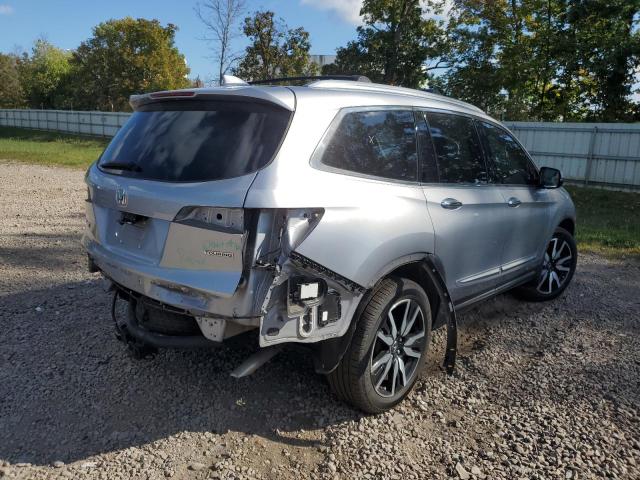 Photo 3 from auction – 2019 HONDA PILOT TOUR with VIN 5FNYF5H65KB044376