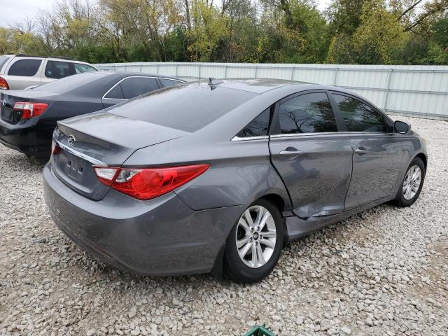 Photo 3 from auction – 2013 HYUNDAI SONATA GLS with VIN 5NPEB4AC2DH670786