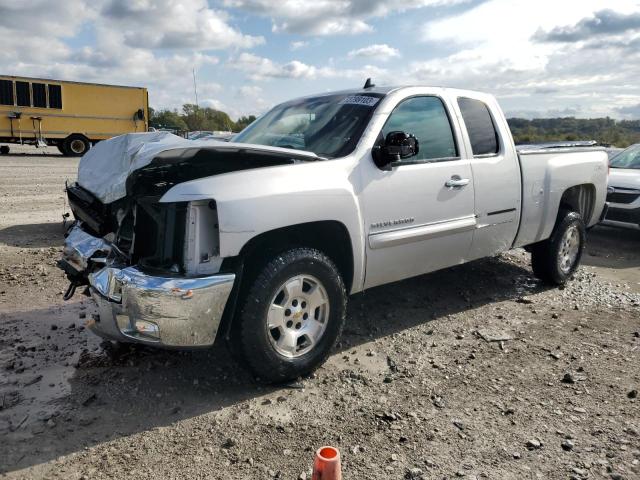 CHEVROLET SILVERADO 2013 with VIN 1GCRKSE78DZ142830 - Photo from auction