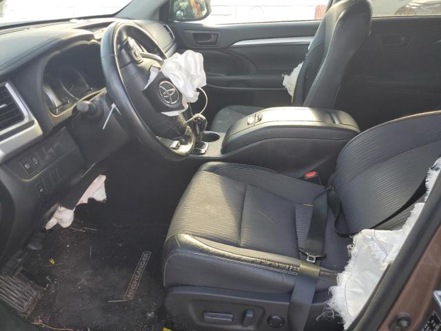 Photo 7 from auction – 2017 TOYOTA HIGHLANDER with VIN 5TDBZRFH5HS393745
