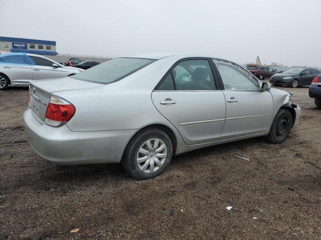 Photo 3 from auction – 2005 TOYOTA CAMRY LE with VIN 4T1BE32K95U988403