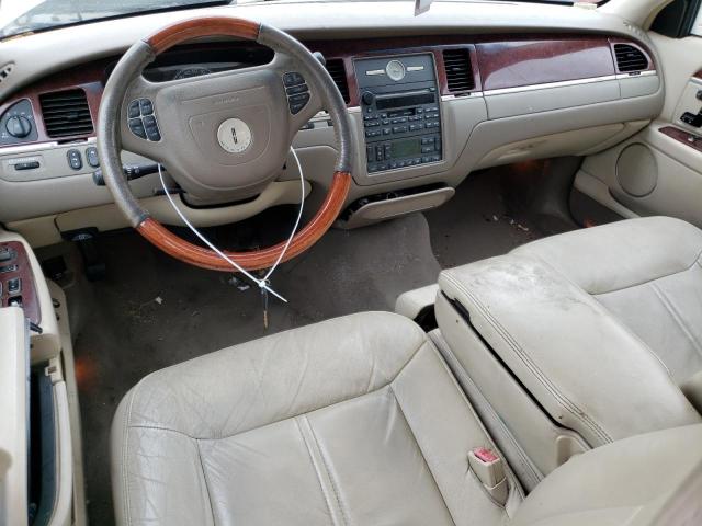 Photo 8 from auction – 2003 LINCOLN TOWN CAR C with VIN 1LNHM83W33Y673033