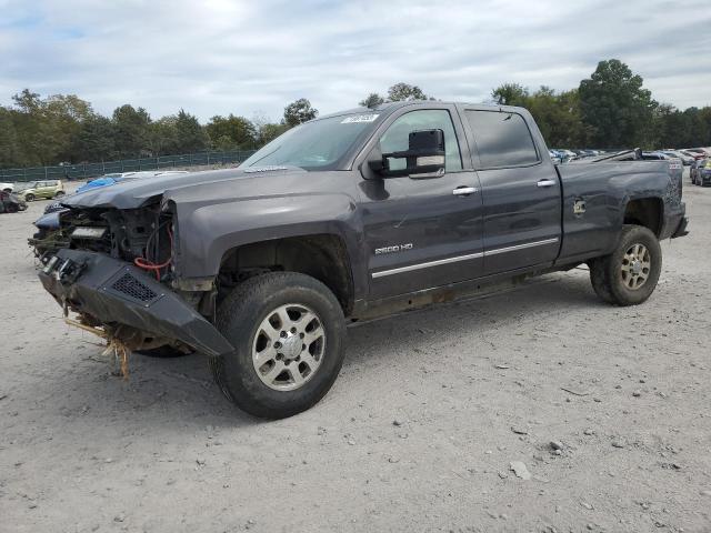 CHEVROLET SILVERADO 2015 z numerem VIN 1GC1KWE8XFF176950 - Zdjęcie z aukcji